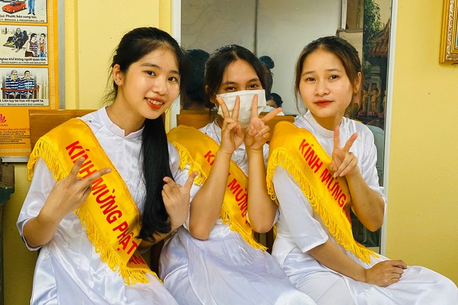The Buddha’s birthday celebration at Dong Cao pagoda