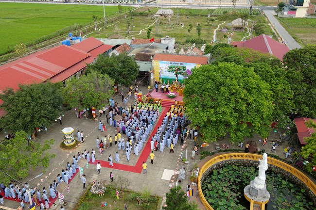 The Buddha’s birthday celebration at Dong Cao pagoda