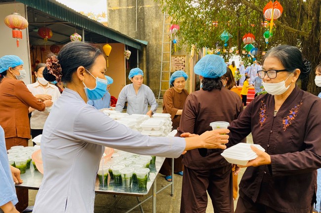 The Buddha’s birthday celebration at Dong Cao pagoda