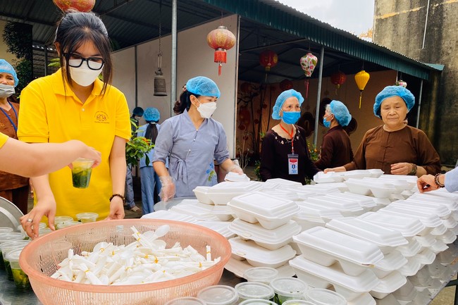 The Buddha’s birthday celebration at Dong Cao pagoda