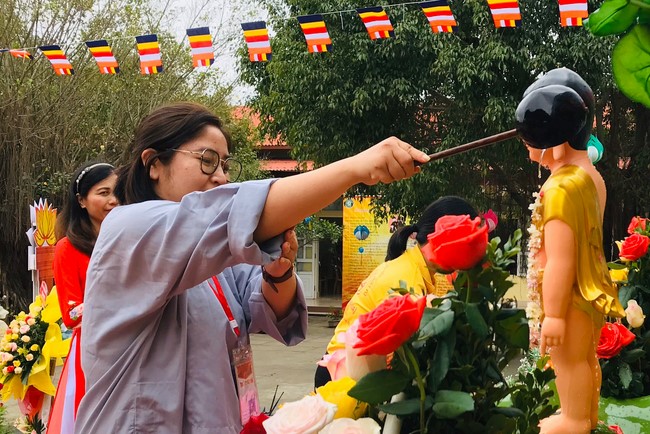 The Buddha’s birthday celebration at Dong Cao pagoda