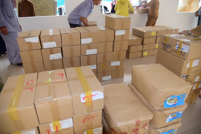 Cúng dường Tam bảo chùa An Sơn, Quảng Ngãi