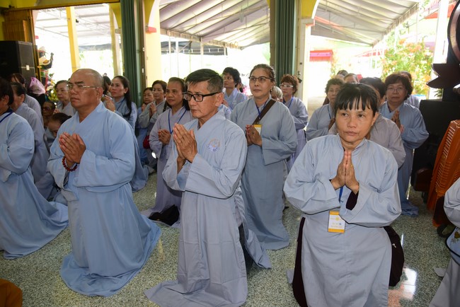 Cúng dường Tam bảo chùa An Sơn, Quảng Ngãi