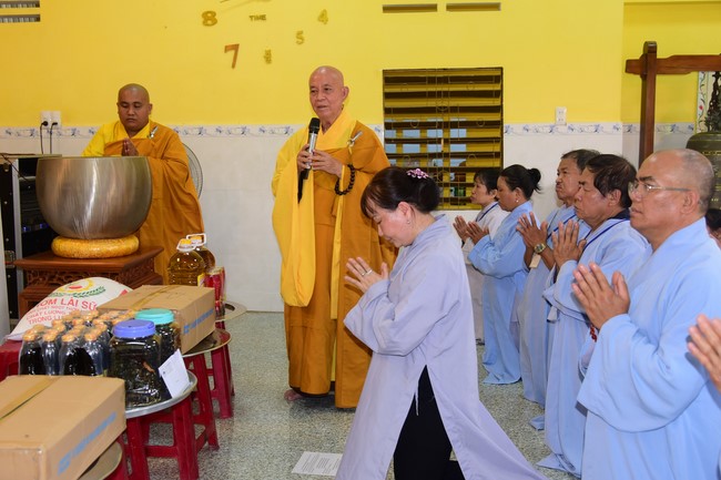 Cúng dường Tam bảo chùa An Sơn, Quảng Ngãi