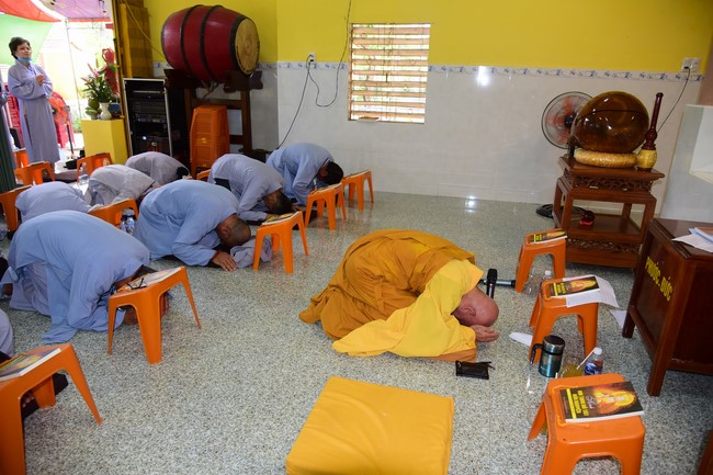 Cúng dường Tam bảo chùa An Sơn, Quảng Ngãi