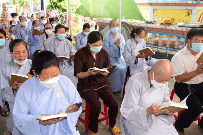 Cúng dường Tam bảo chùa An Sơn, Quảng Ngãi