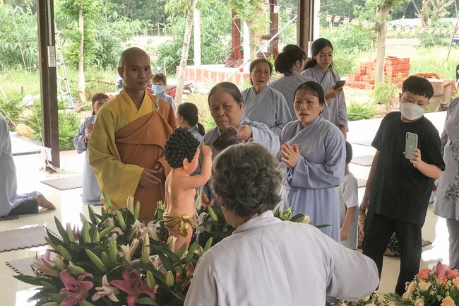 Buddha's Birthday Ceremony at Suoi Phap Pagoda, Tay Ninh