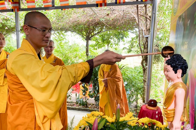 Buddha's Birthday Ceremony at Quang Phap pagoda, Tay Ninh