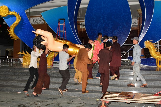 Preparing for the Vesak Great Ceremony of Buddha's Birthday 2022 (part 2)