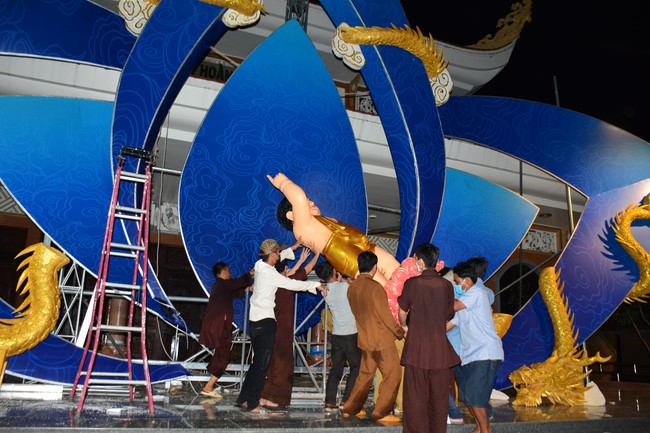 Preparing for the Vesak Great Ceremony of Buddha's Birthday 2022 (part 2)