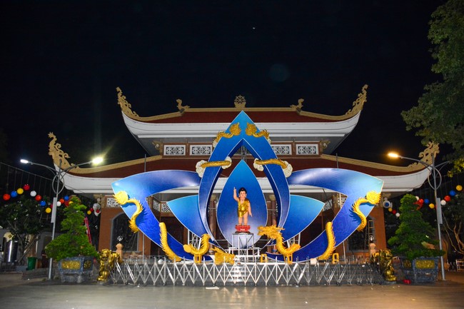 Preparing for the Vesak Great Ceremony of Buddha's Birthday 2022 (part 2)