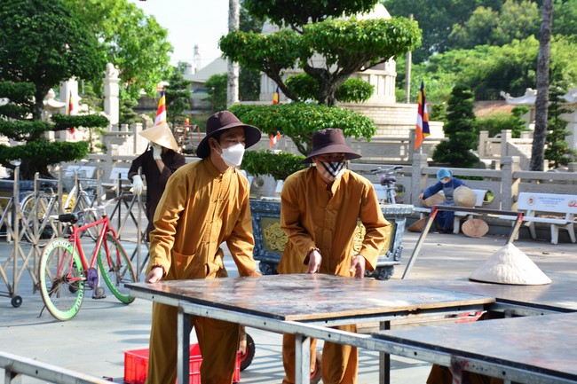 Preparing for the Vesak Great Ceremony of Buddha's Birthday 2022 (part 2)