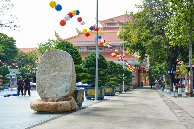 Preparing for the Vesak Great Ceremony of Buddha's Birthday 2022 (part 2)
