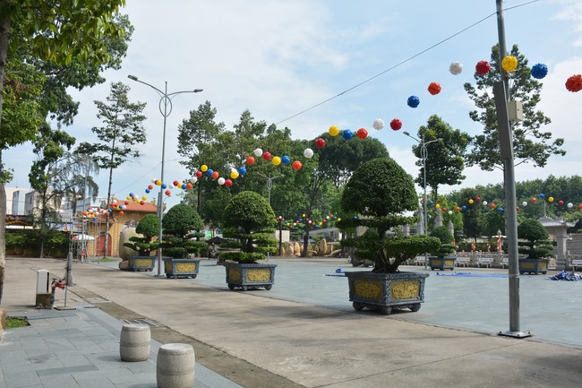 Preparing for the Vesak Great Ceremony of Buddha's Birthday 2022 (part 2)