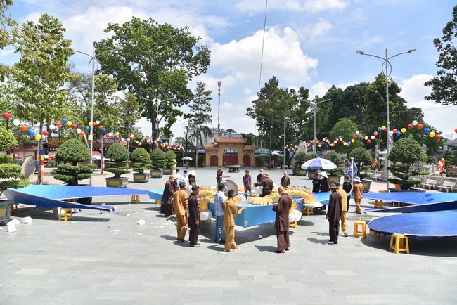 Preparing for the Vesak Great Ceremony of Buddha's Birthday 2022 (part 2)
