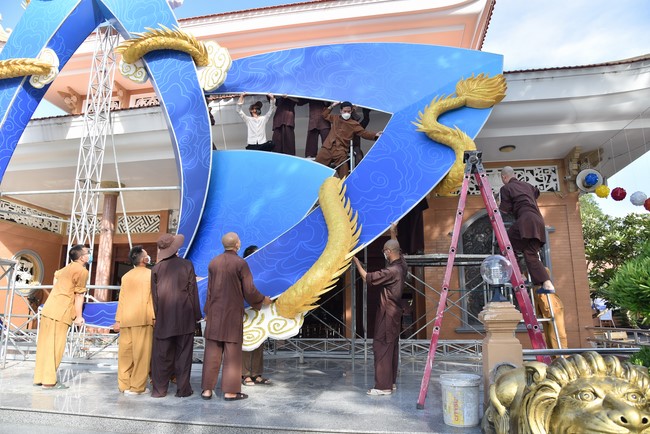 Preparing for the Vesak Great Ceremony of Buddha's Birthday 2022 (part 2)