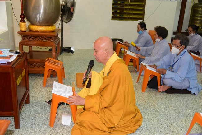 Lễ Sái Tịnh đúc chuông và tặng quà Quảng Ngãi