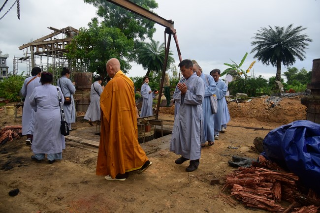 Lễ Sái Tịnh đúc chuông và tặng quà Quảng Ngãi