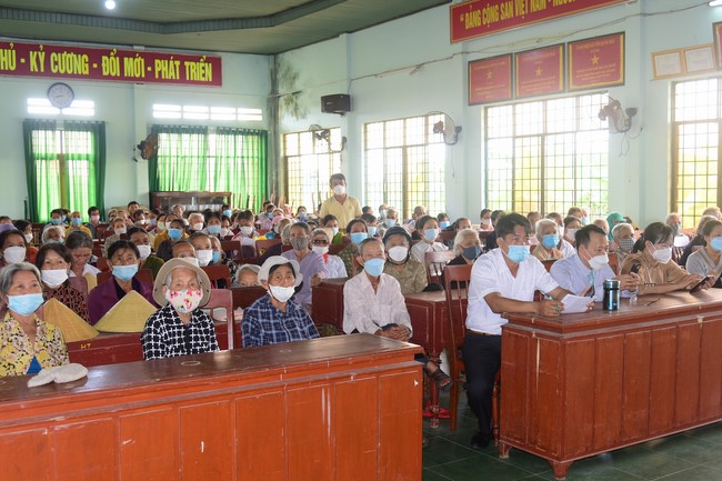 Lễ Sái Tịnh đúc chuông và tặng quà Quảng Ngãi