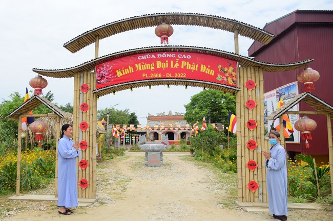 Cúng dường Tam bảo chùa Đống Cao, Thanh Hóa