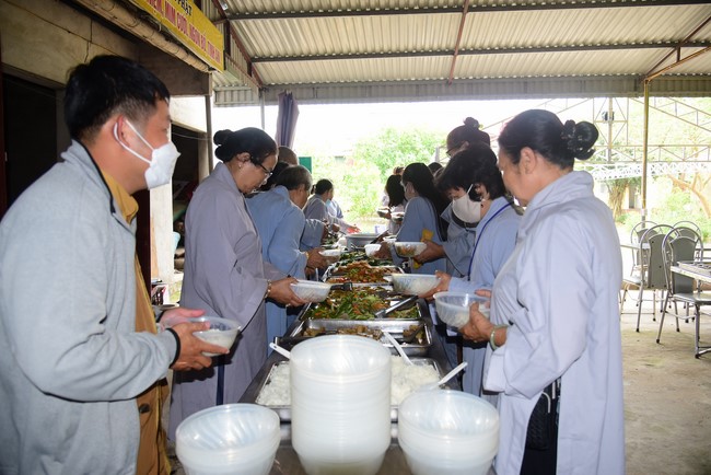 Cúng dường Tam bảo chùa Đống Cao, Thanh Hóa