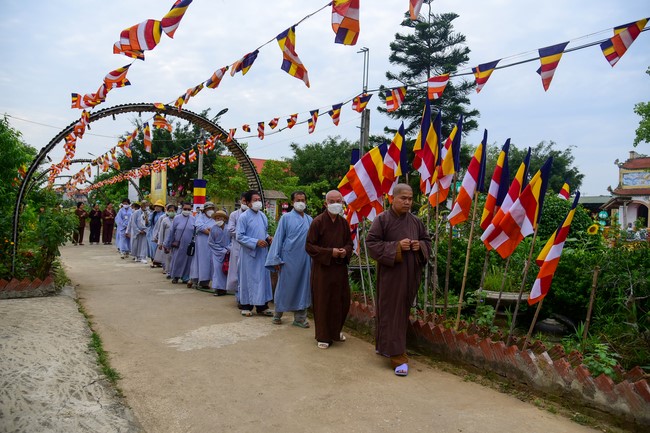 Cúng dường Tam bảo chùa Đống Cao, Thanh Hóa