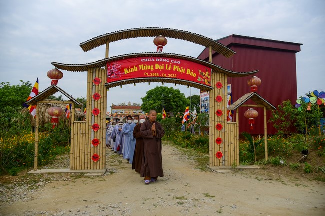 Cúng dường Tam bảo chùa Đống Cao, Thanh Hóa