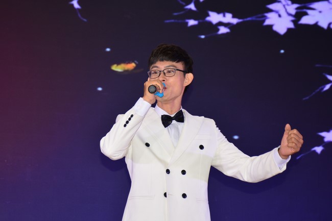 Performance night to celebrate Buddha's birthday