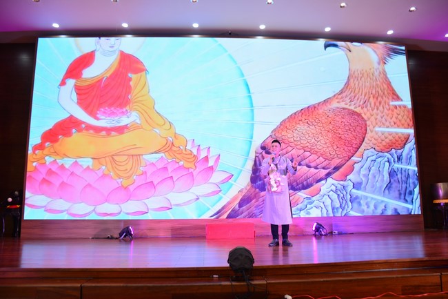 Performance night to celebrate Buddha's birthday