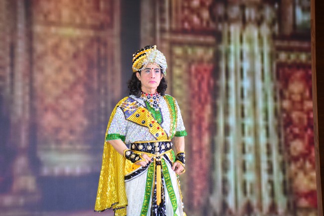 Performance night to celebrate Buddha's birthday