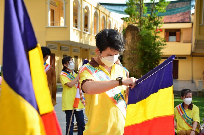 Diễu hành xe máy mừng đại lễ Phật Đản 2022