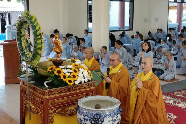 Buddha's Birthday Ceremony at  Tay Khanh pagoda - Thai Binh