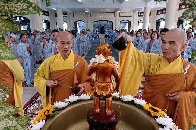 Buddha's Birthday Ceremony at  Tay Khanh pagoda - Thai Binh