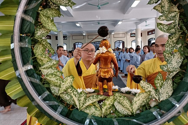 Buddha's Birthday Ceremony at  Tay Khanh pagoda - Thai Binh