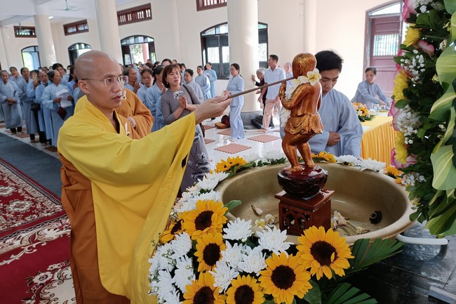 Buddha's Birthday Ceremony at  Tay Khanh pagoda - Thai Binh