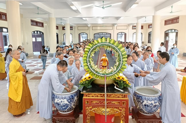 Buddha's Birthday Ceremony at  Tay Khanh pagoda - Thai Binh