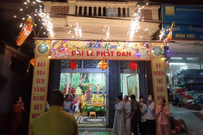 Buddha's Birthday Ceremony at  Tay Khanh pagoda - Thai Binh