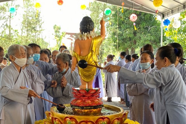 Buddha's Birthday celebration at An Son pagoda, Quang Ngai