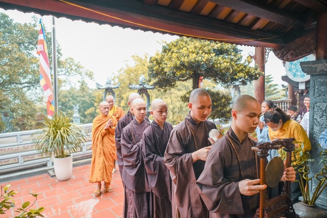 Vesak Great Ceremony in 2022 at Hoa Phuc Pagoda