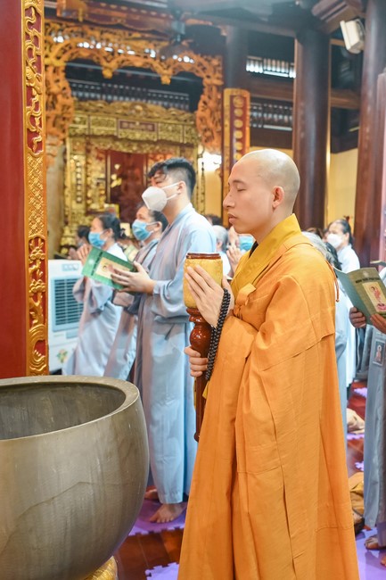 Vesak Great Ceremony in 2022 at Hoa Phuc Pagoda