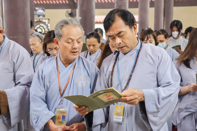 Vesak Great Ceremony in 2022 at Hoa Phuc Pagoda