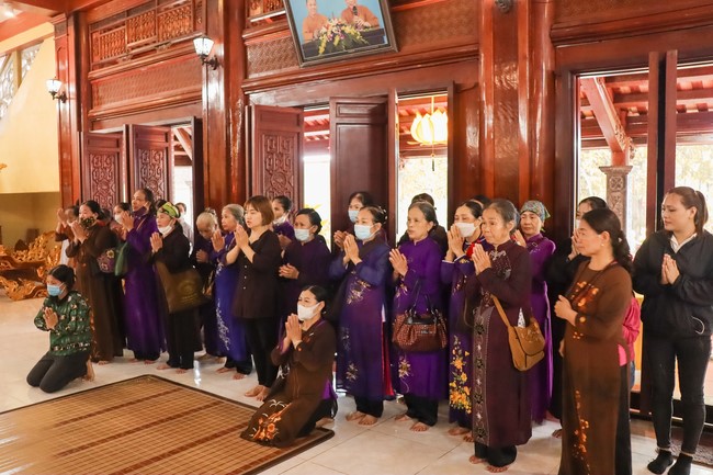 Vesak Great Ceremony in 2022 at Hoa Phuc Pagoda