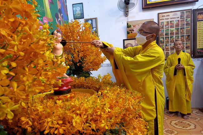 Lễ Phật đản Đạo tràng Minh Chất, Cần Thơ