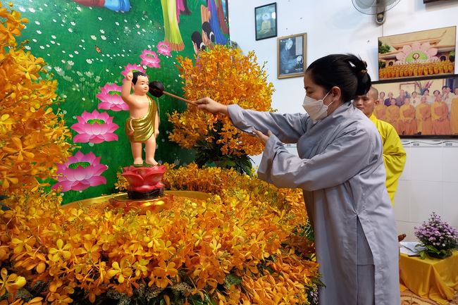 Lễ Phật đản Đạo tràng Minh Chất, Cần Thơ