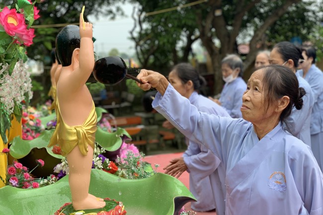 Chương trình ngày Rằm Phật đản 2022 chùa Đống Cao