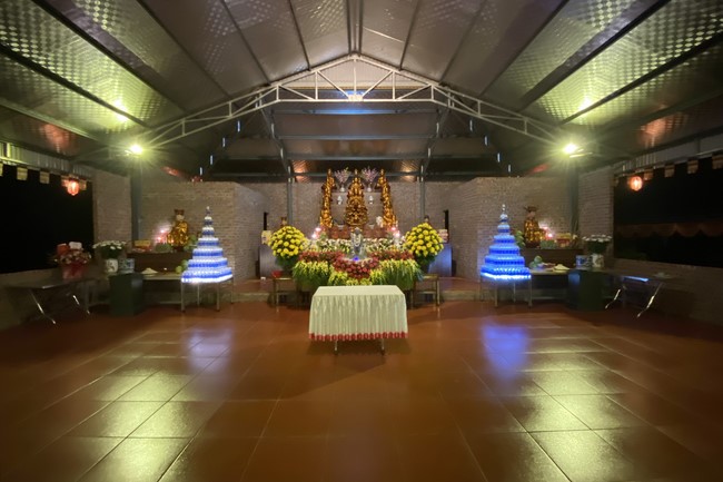 Buddha's Birthday Ceremony at Dai Co Viet Temple