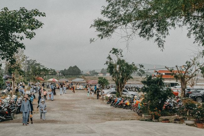 Buddha's birthday ceremony at Can Mon Temple