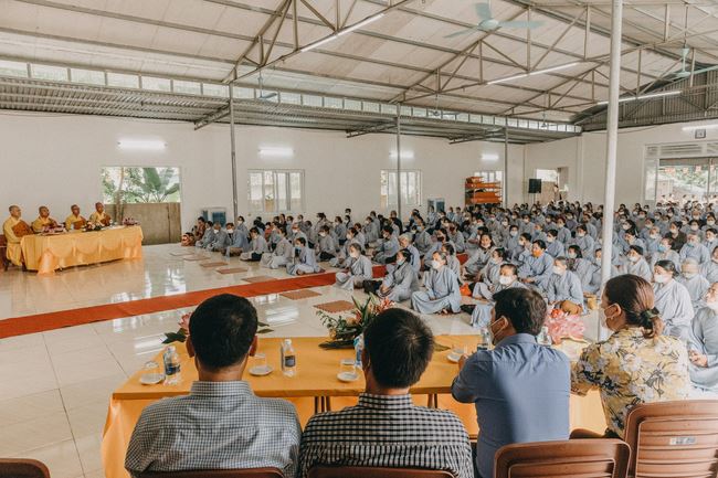 Buddha's birthday ceremony at Can Mon Temple