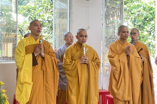 Buddha's Birthday Ceremony at Bao Quang Pagoda