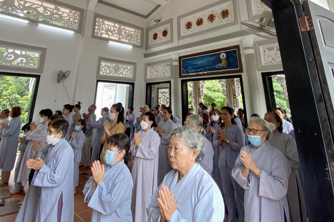 Buddha's Birthday Ceremony at Bao Quang Pagoda
